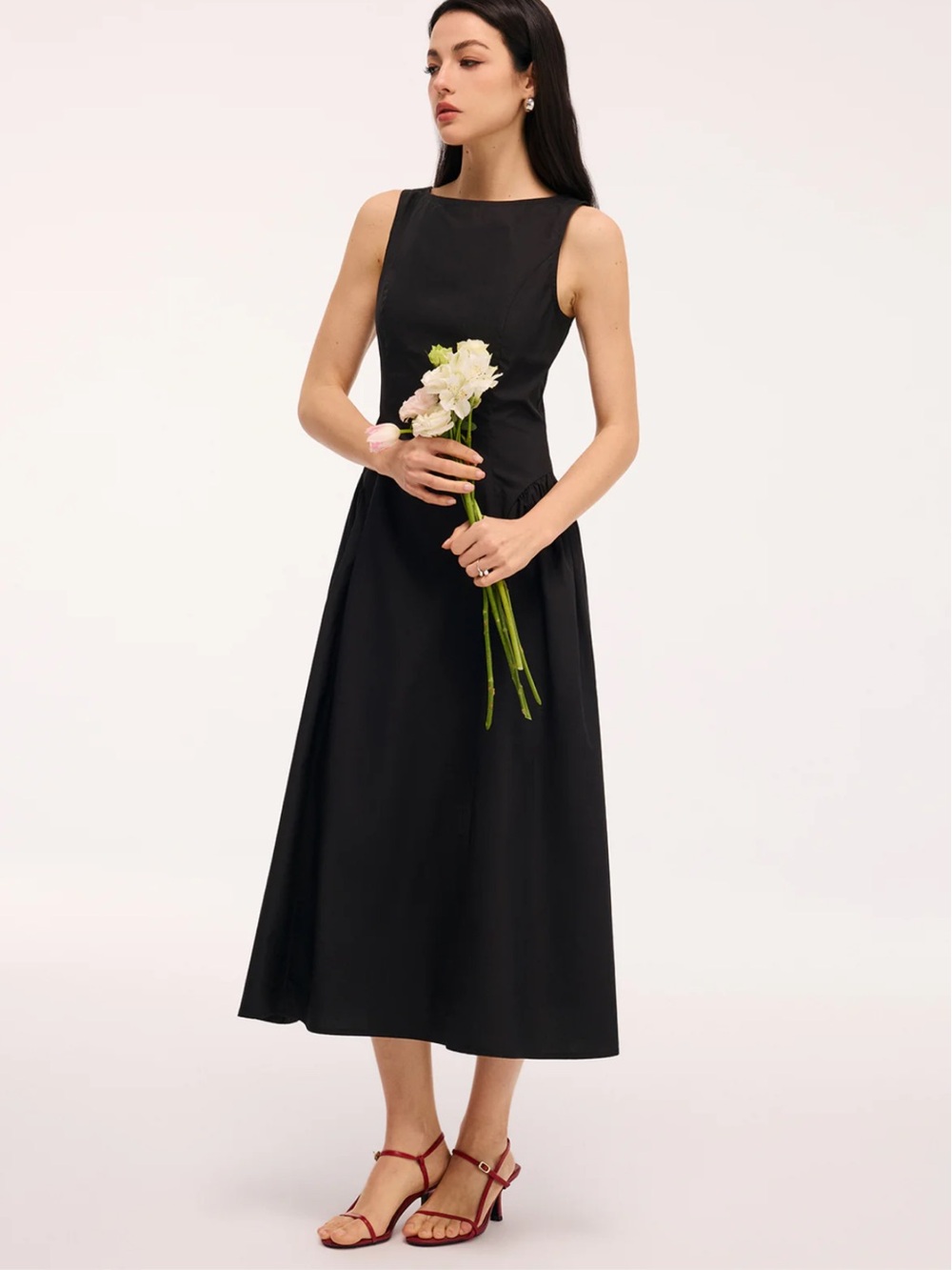 Commense Black Sleeveless Boatneck Midi Dress